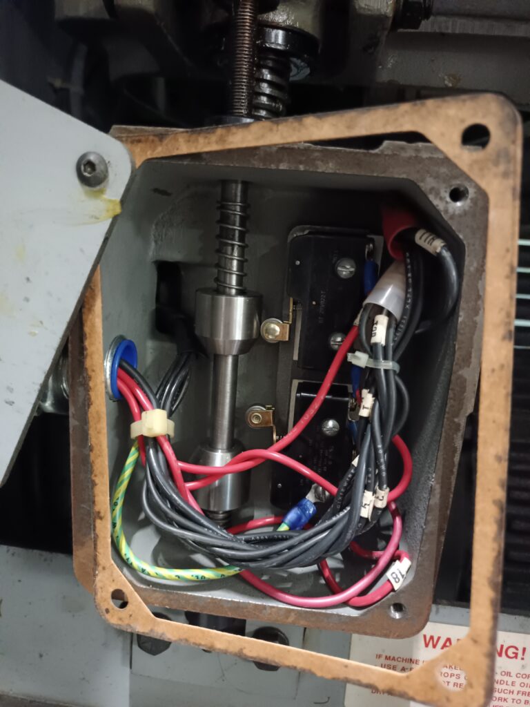 Reparación Variador de velocidad de torno Hardinge Superprecision img 20260915 094148